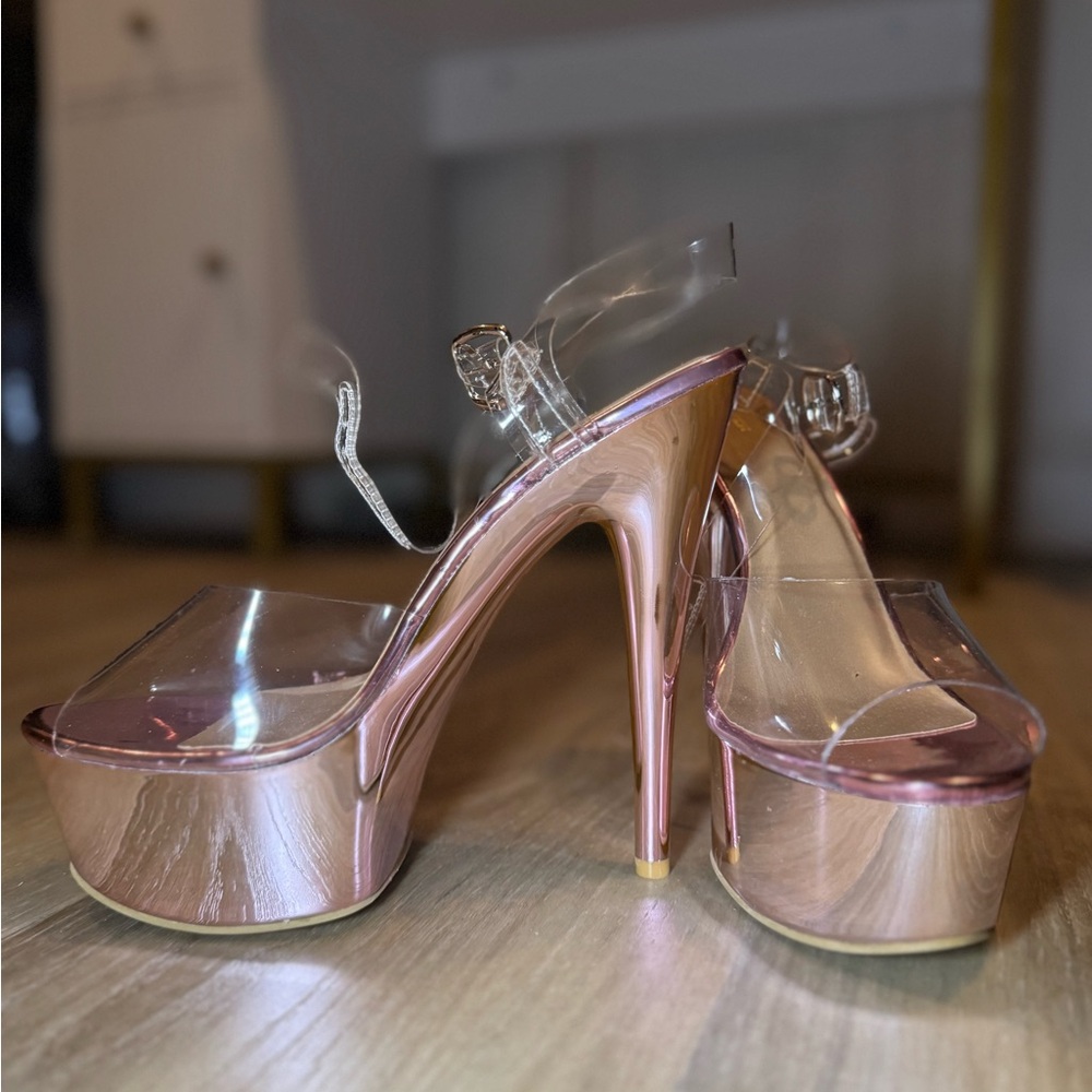 Chic Transparent Pink Platform Heels